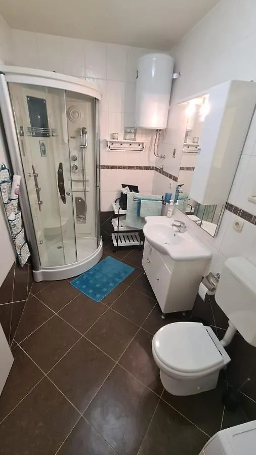 Oasis Apartment With Sea View And Garden Kastel Stari